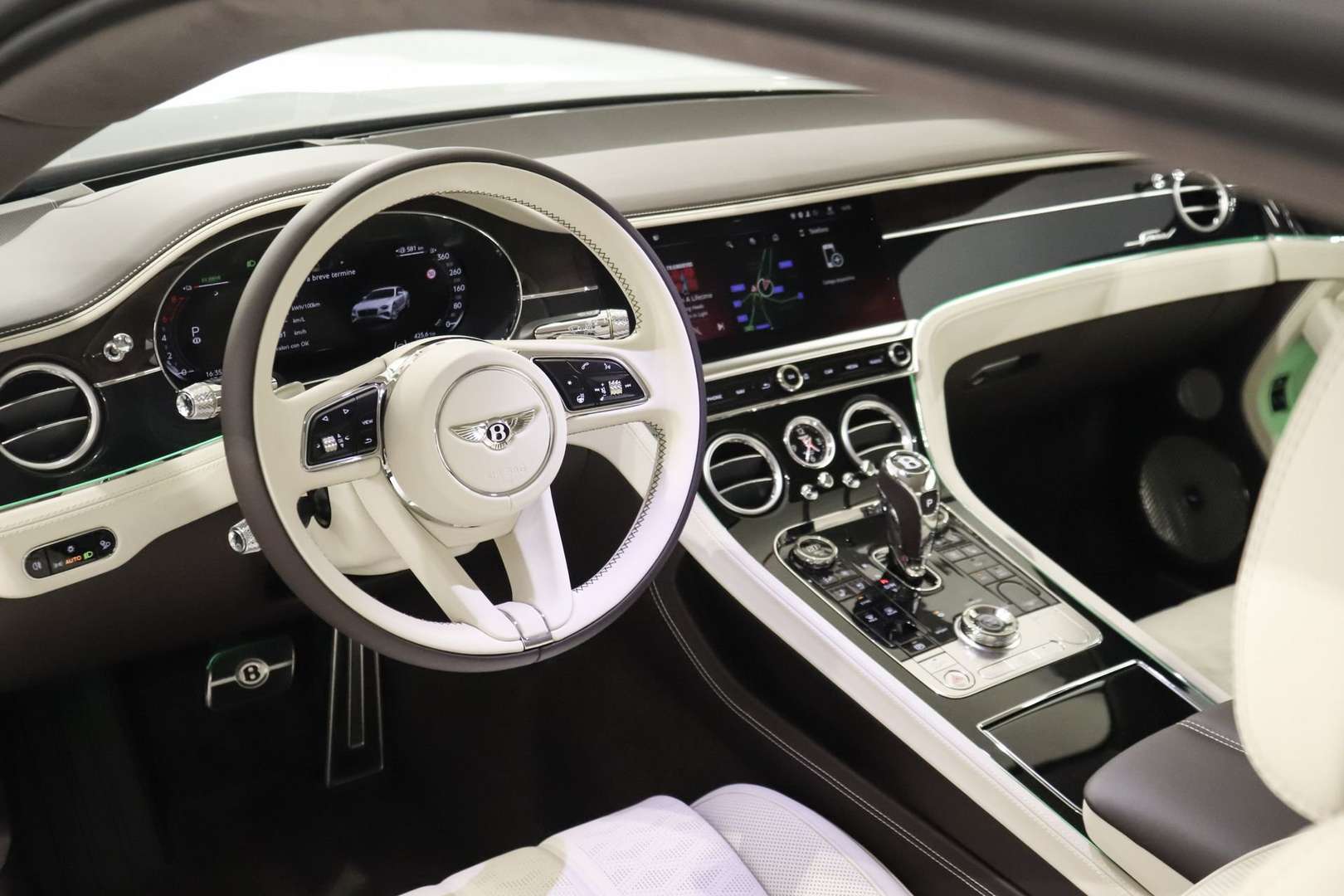 Bentley Continental GT V8 Hybrid Mulliner Speed - 2025 - Joinsteer - #9