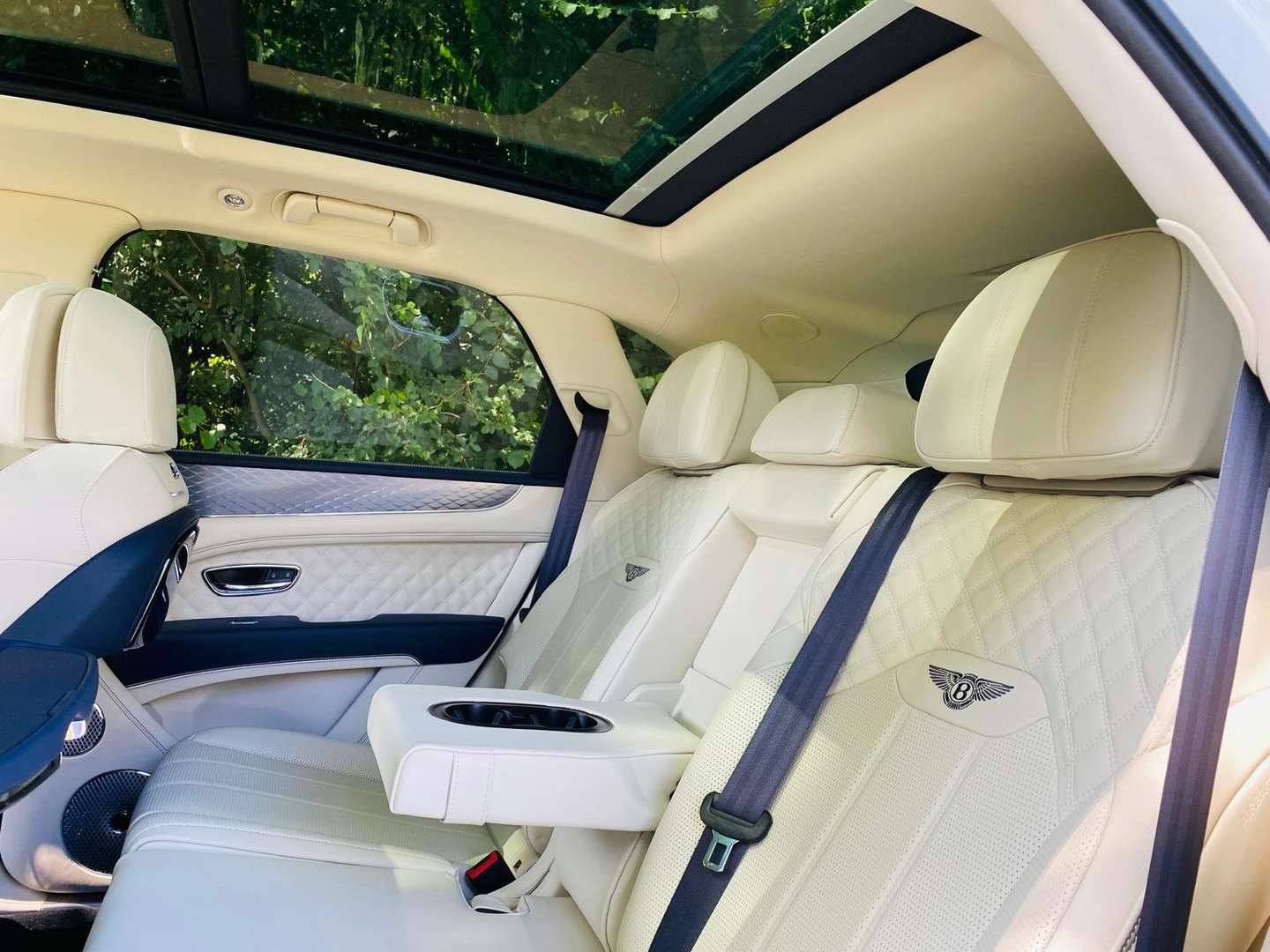 Bentley Bentayga V8 S - 2023 - Joinsteer - #12