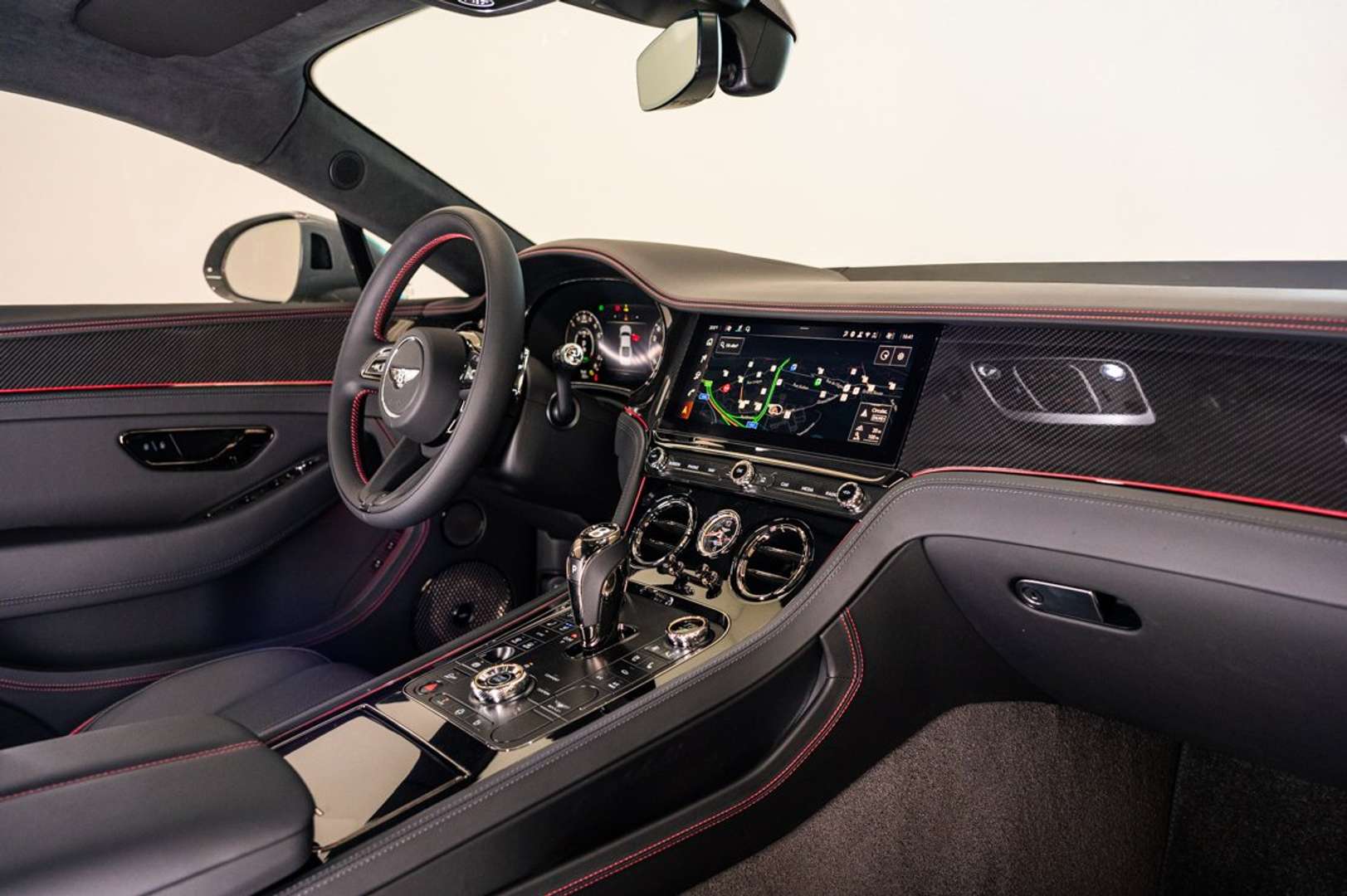 Bentley Continental GT V8 Hybrid - 2025 - Joinsteer - #4