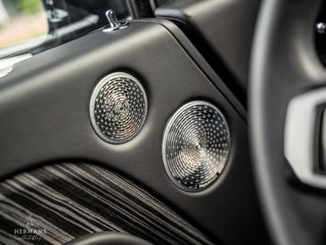 Rolls-Royce Spectre Bespoke — photo 25
