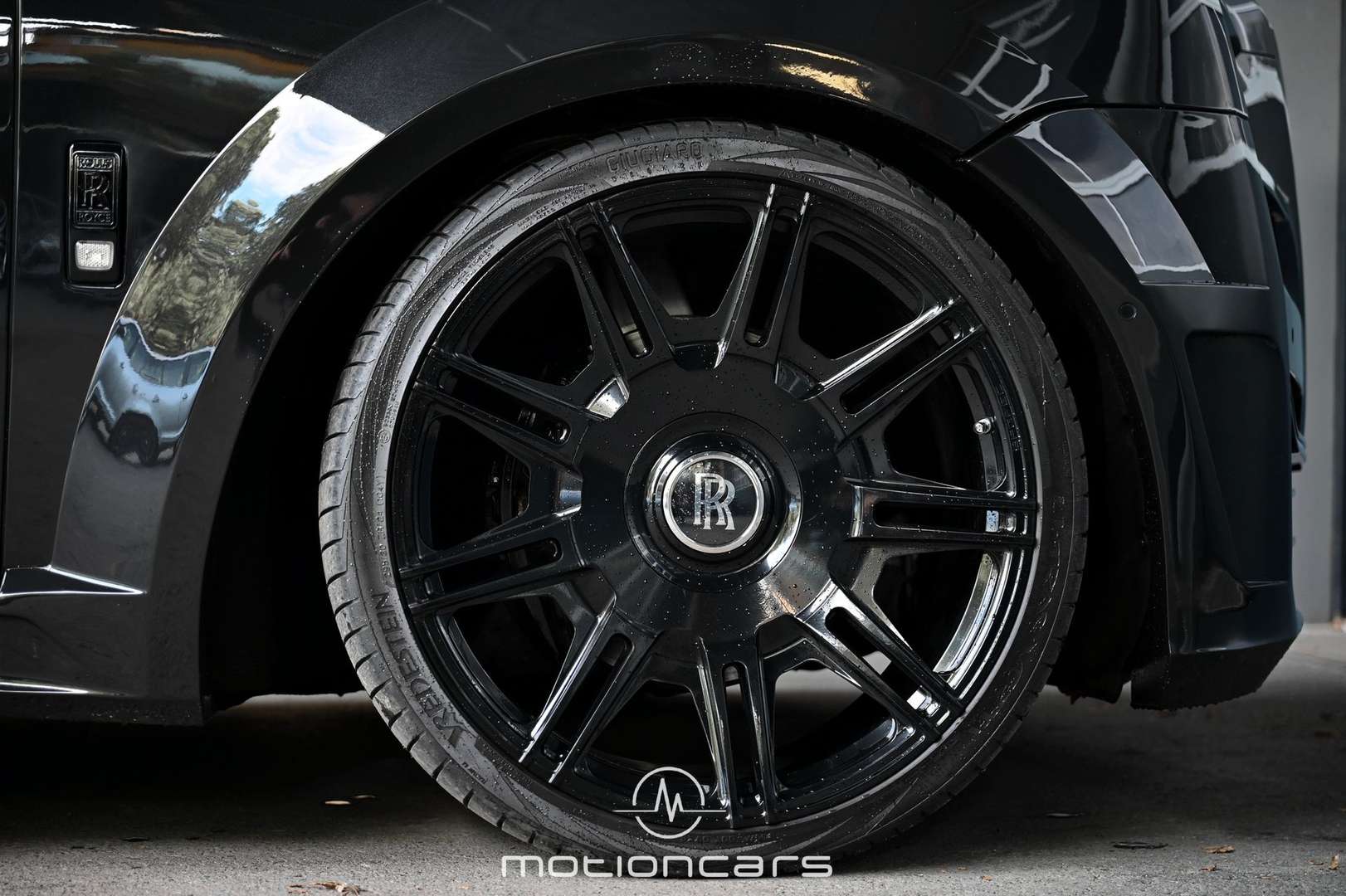 Rolls-Royce Cullinan Black Badge - 2019 - Joinsteer - #10