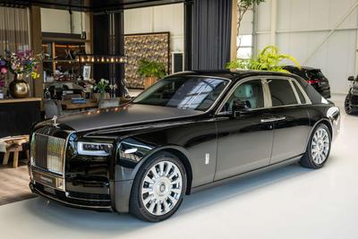 Rolls-Royce Phantom V12