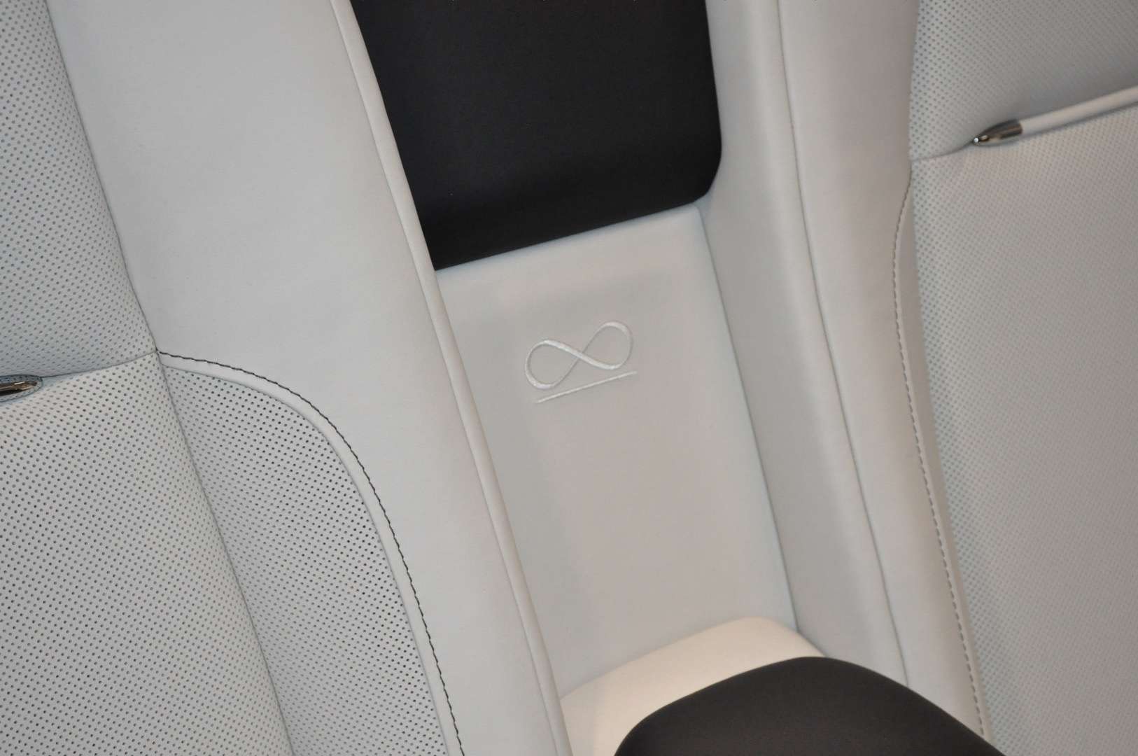 Rolls-Royce Dawn Black Badge - 2020 - Joinsteer - #11