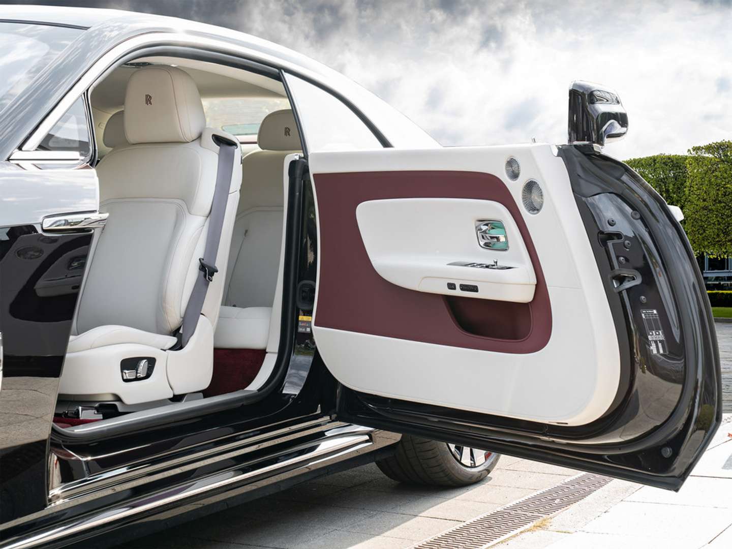 Rolls-Royce Spectre - 2024 - Joinsteer - #7