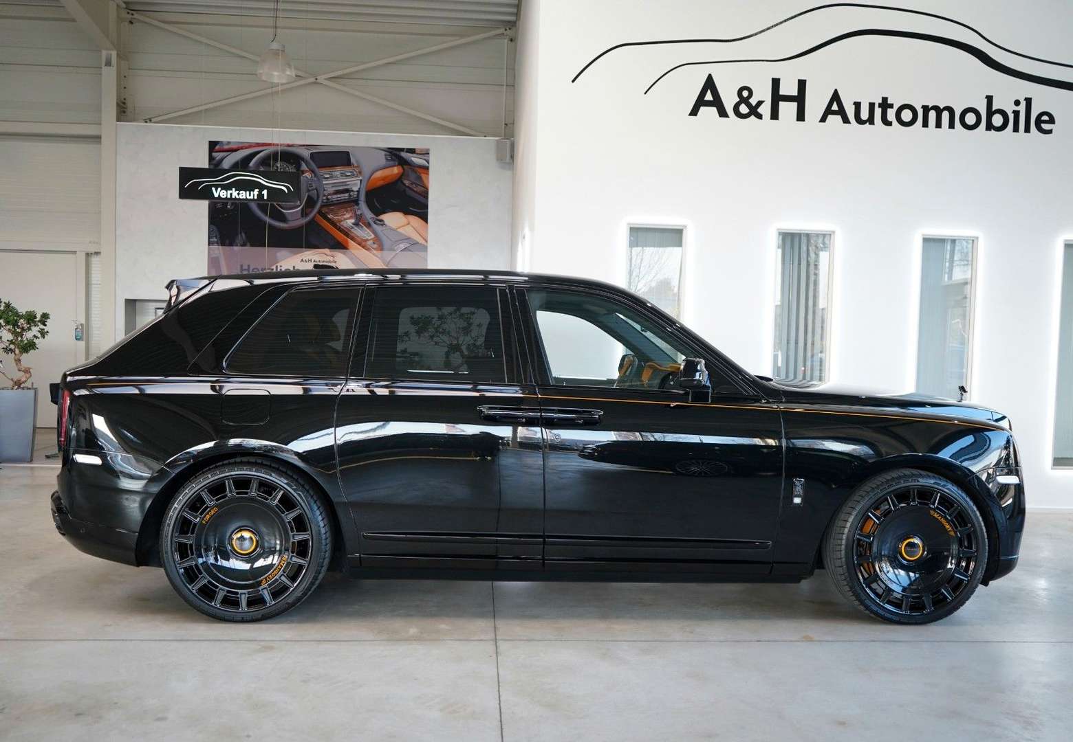 Rolls-Royce Cullinan Black Badge - 2023 - Joinsteer - #15