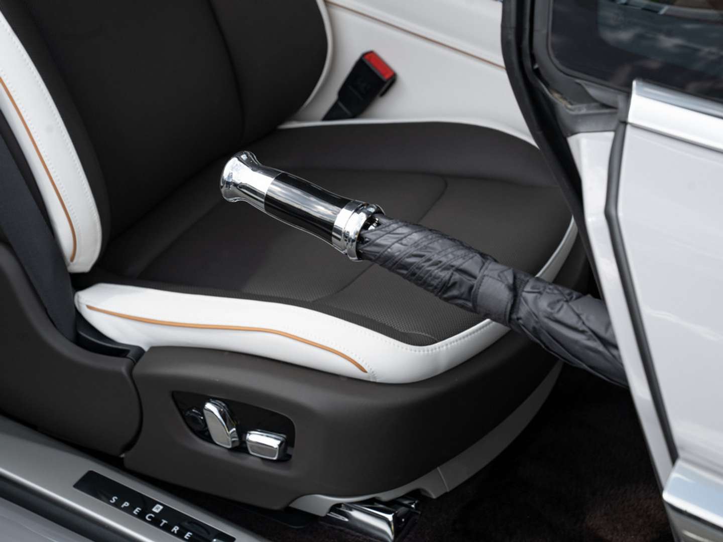 Rolls-Royce Spectre - 2025 - Joinsteer - #15