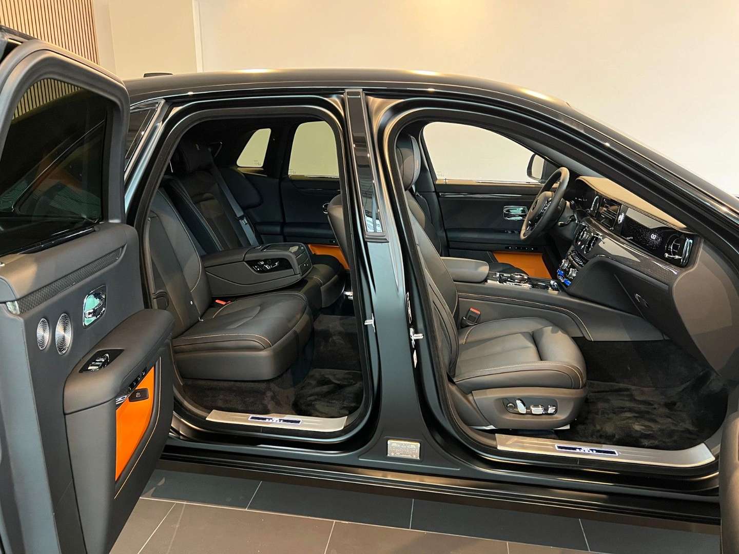 Rolls-Royce Ghost Black Badge - 2023 - Joinsteer - #12