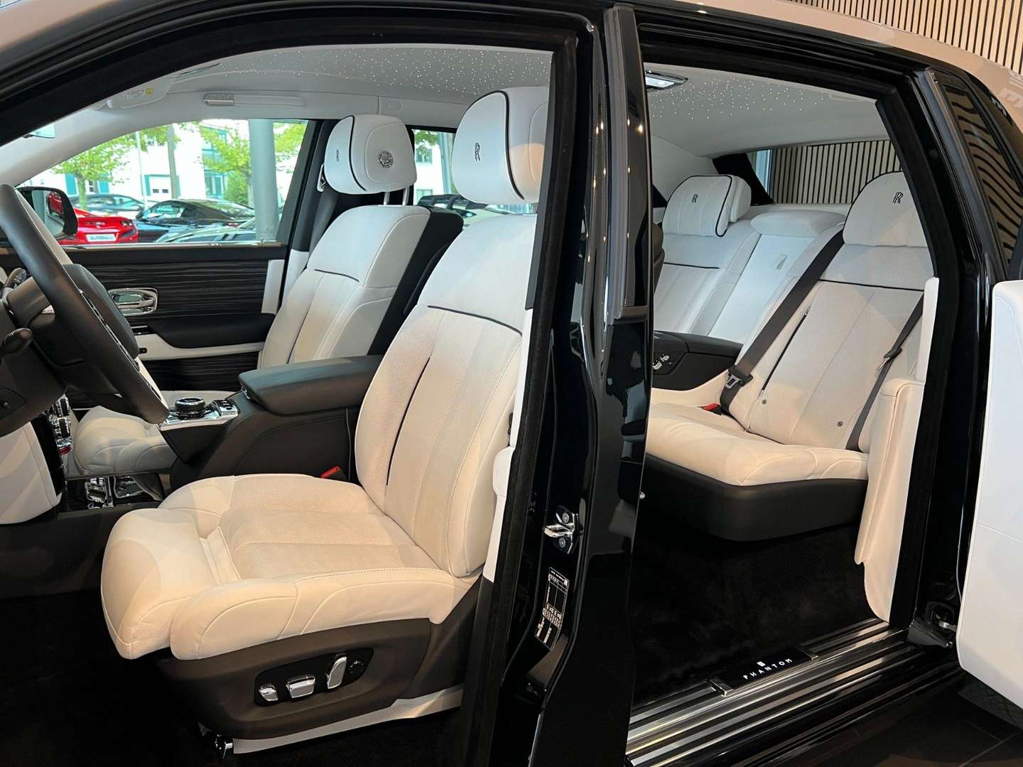 Rolls-Royce Phantom Extended - 2024 - Joinsteer - #10