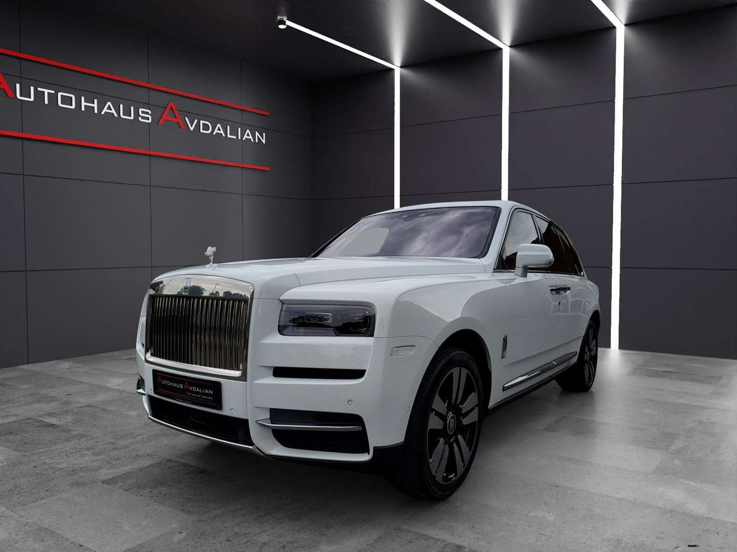Rolls-Royce Cullinan Bespoke - 2023 - Joinsteer - #1