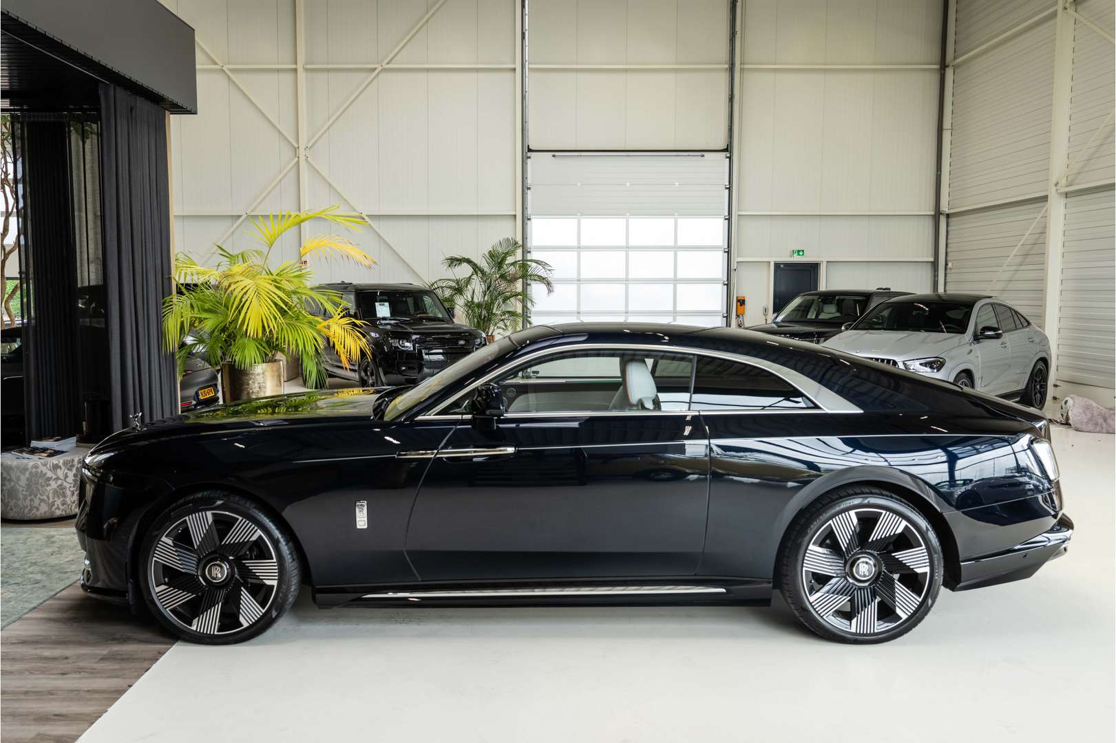Rolls-Royce Spectre - 2024 - Joinsteer - #13