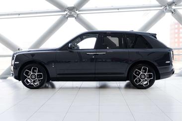 Rolls-Royce Cullinan Black Badge — photo 9