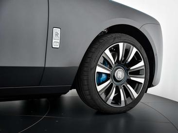 Rolls-Royce Ghost — photo 6