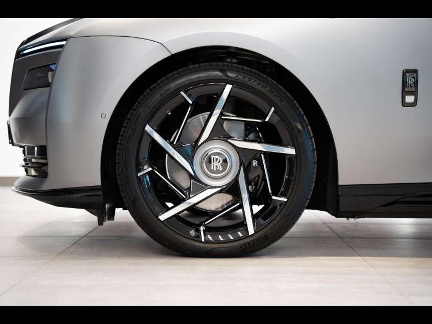 Rolls-Royce Spectre Black Badge - 2025 - Joinsteer - #4