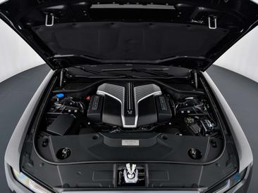 Rolls-Royce Ghost — photo 15