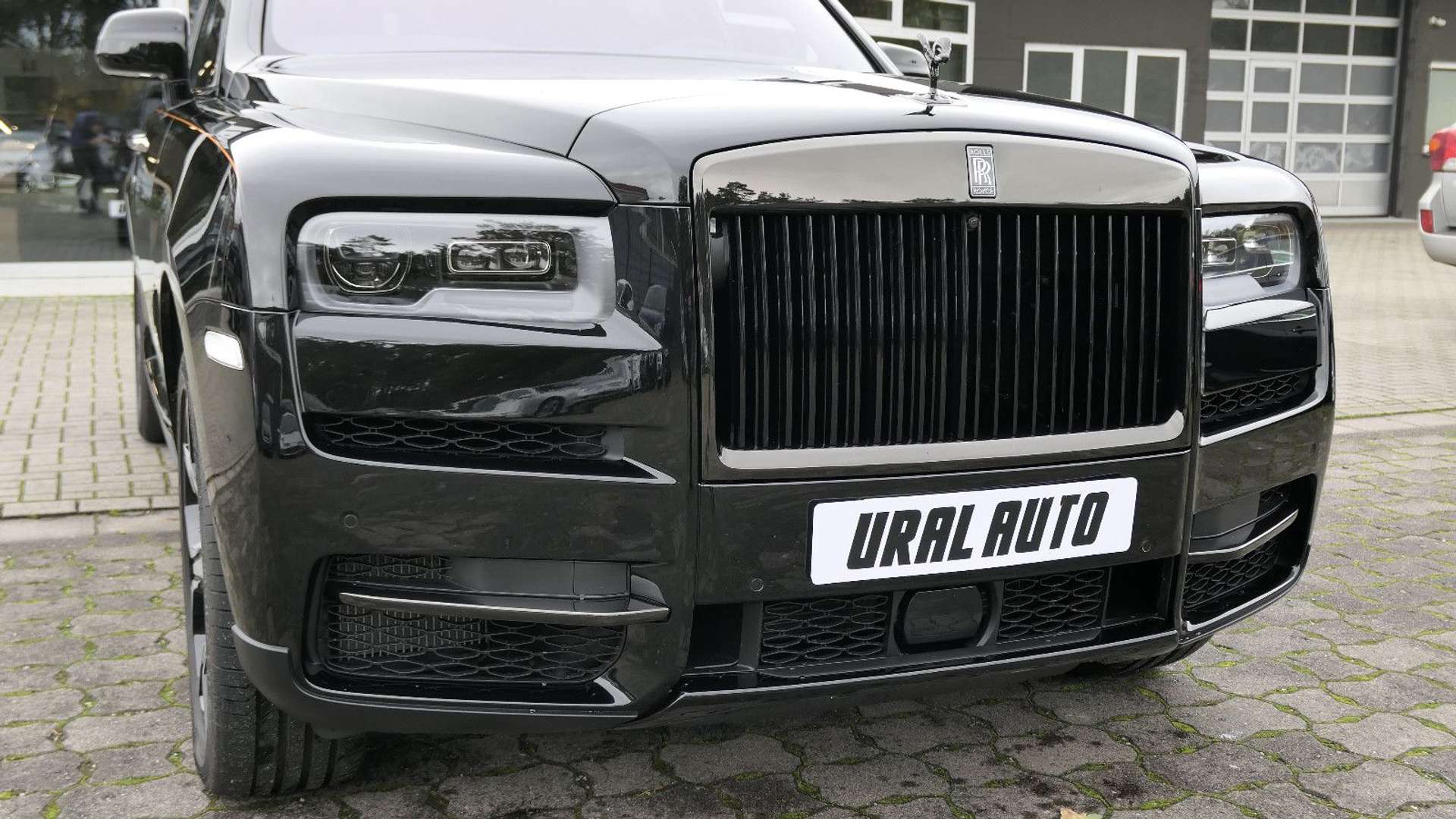 Rolls-Royce Cullinan Black Badge Bespoke - 2023 - Joinsteer - #9