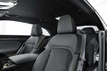 Rolls-Royce Spectre — photo 12