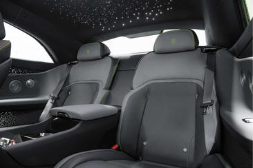 Rolls-Royce Spectre — photo 14