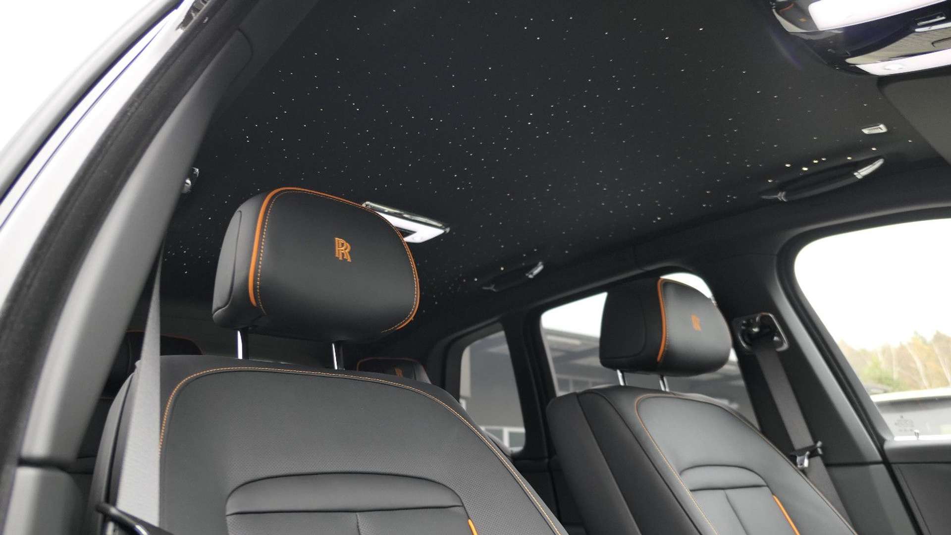 Rolls-Royce Cullinan Black Badge Bespoke - 2023 - Joinsteer - #15