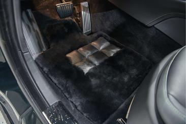 Rolls-Royce Spectre — photo 30
