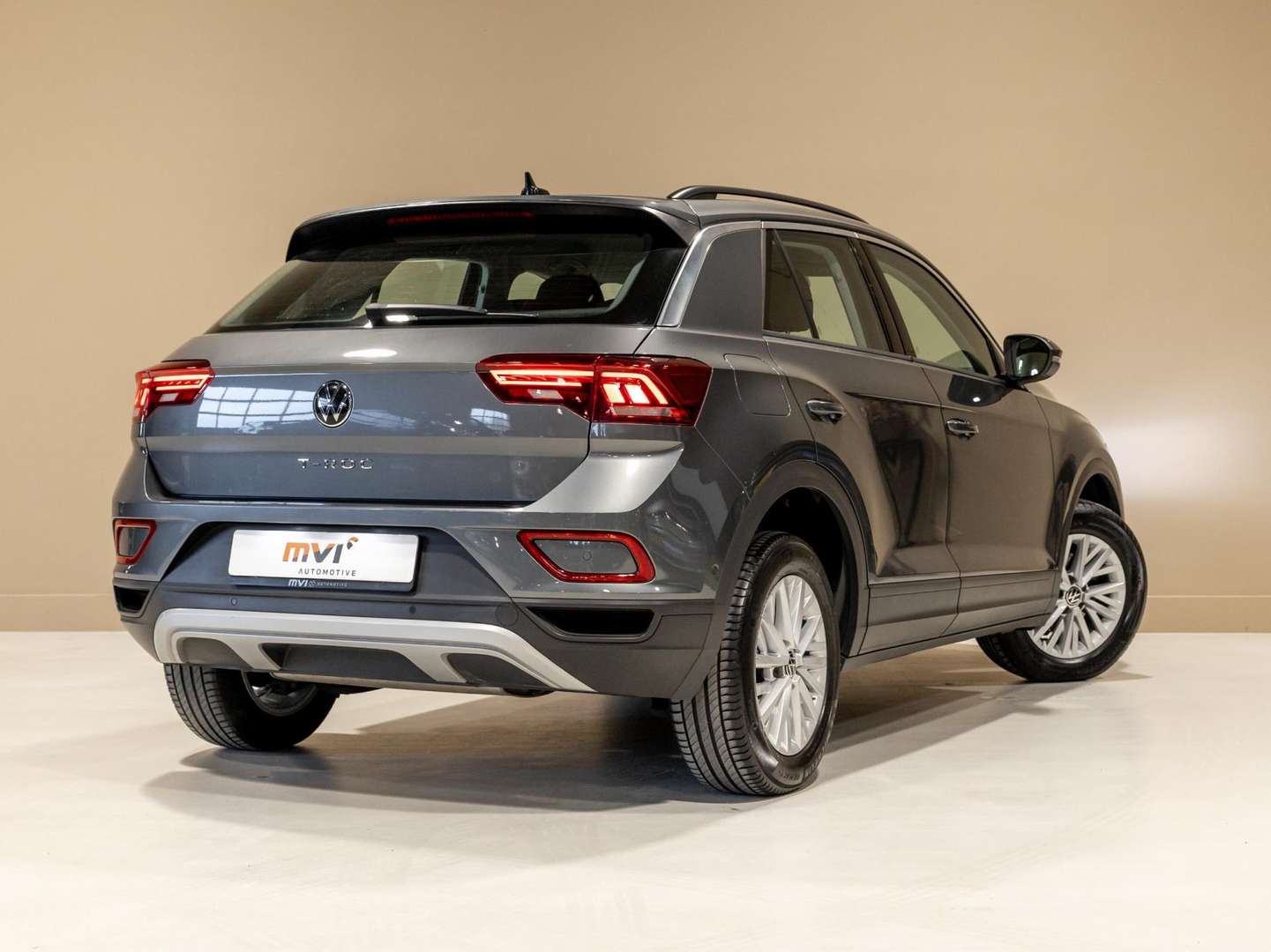 Volkswagen T-Roc TSI Life - 2022 - Joinsteer - #1