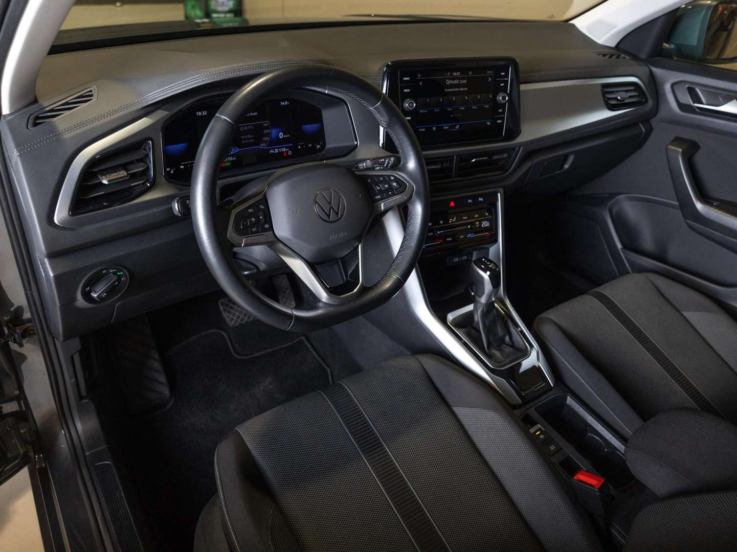 Volkswagen T-Roc TSI Life - 2022 - Joinsteer - #15