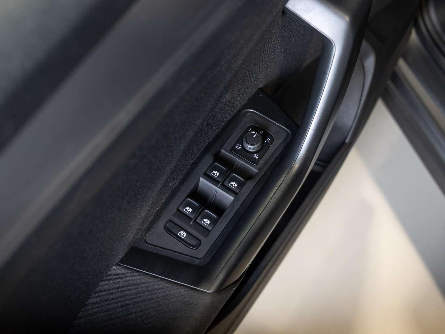 Volkswagen T-Roc TSI Life - 2022 - Joinsteer - #16