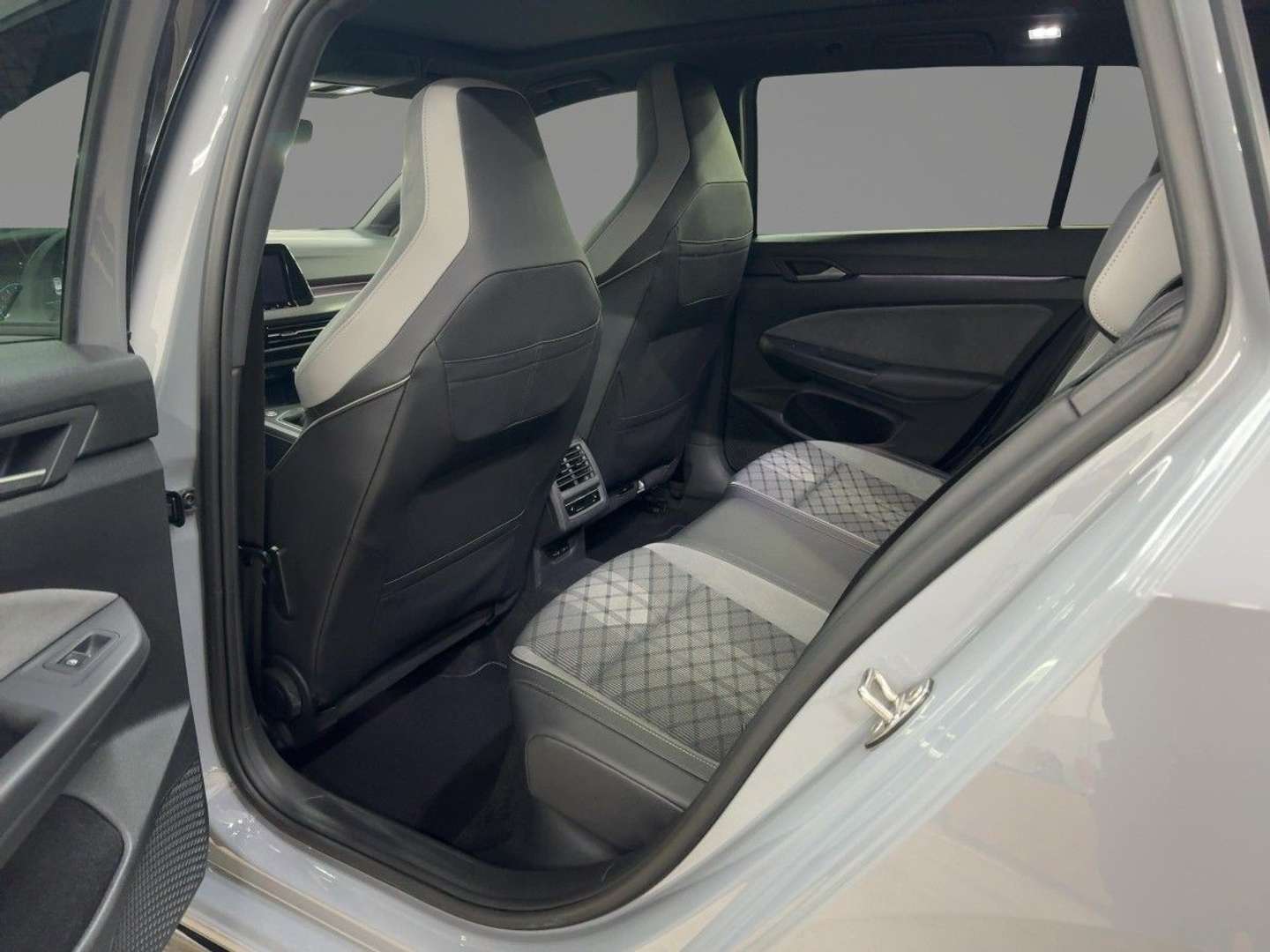 Volkswagen Golf R-Line - 2021 - Joinsteer - #7