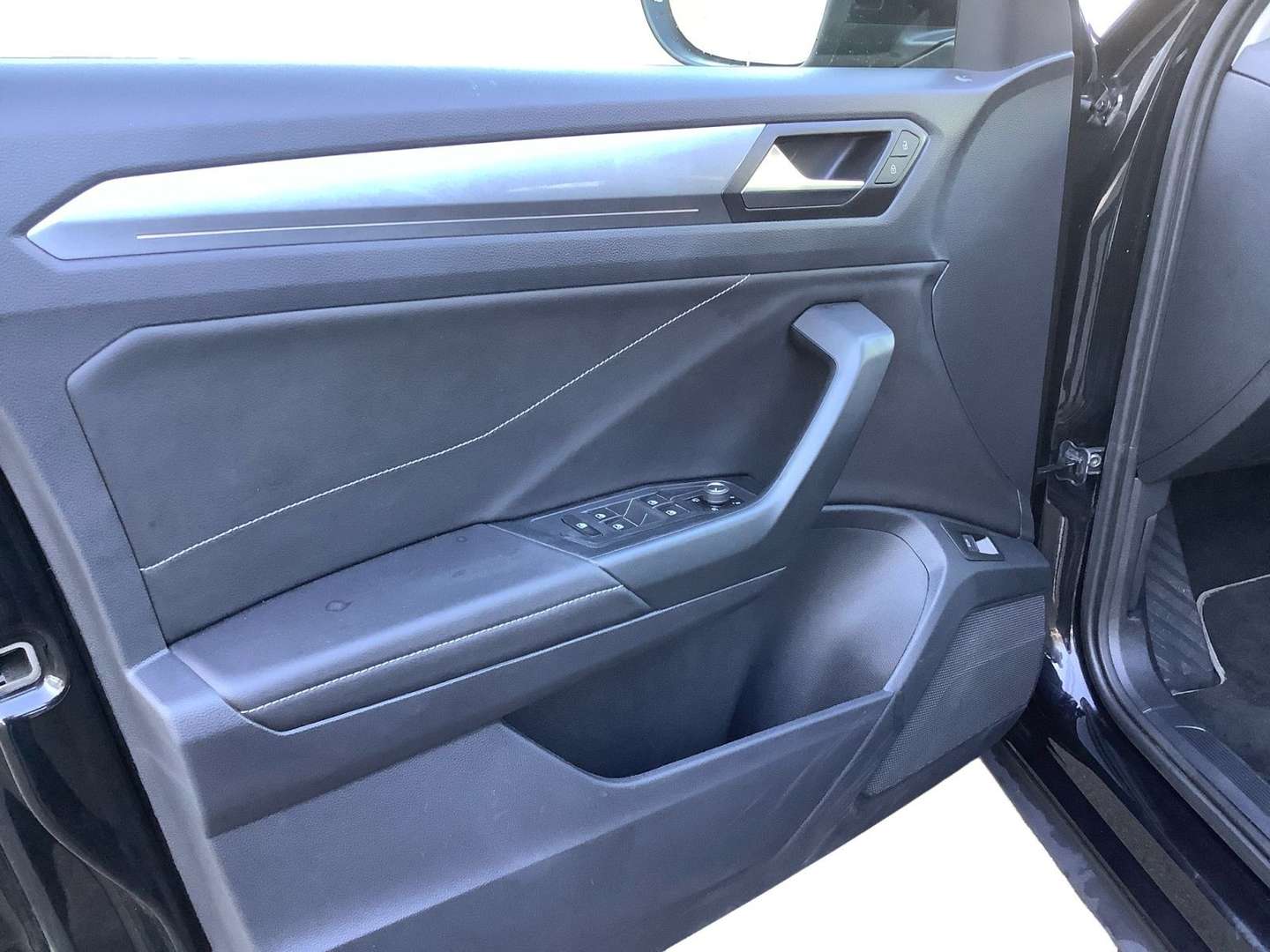 Volkswagen T-Roc Style - 2023 - Joinsteer - #14