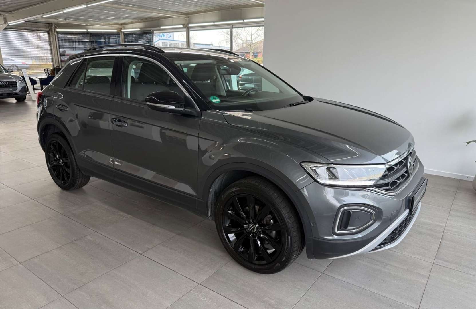 Volkswagen T-Roc Life - 2022 - Joinsteer - #1