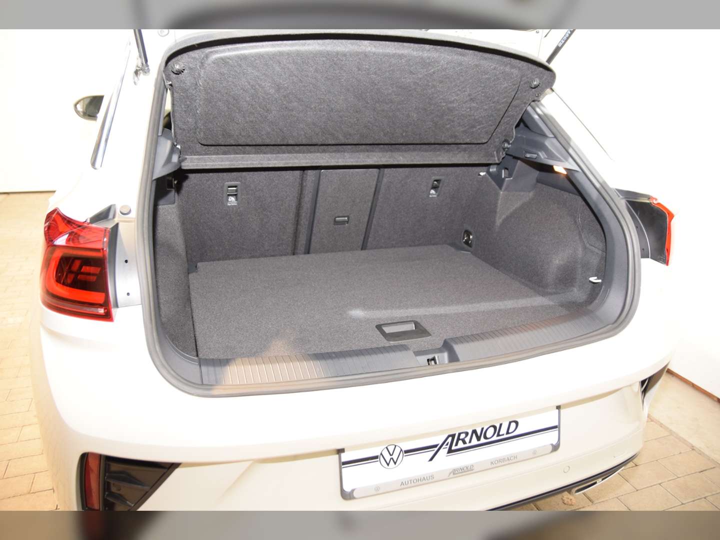 Volkswagen T-Roc R-Line - 2022 - Joinsteer - #7