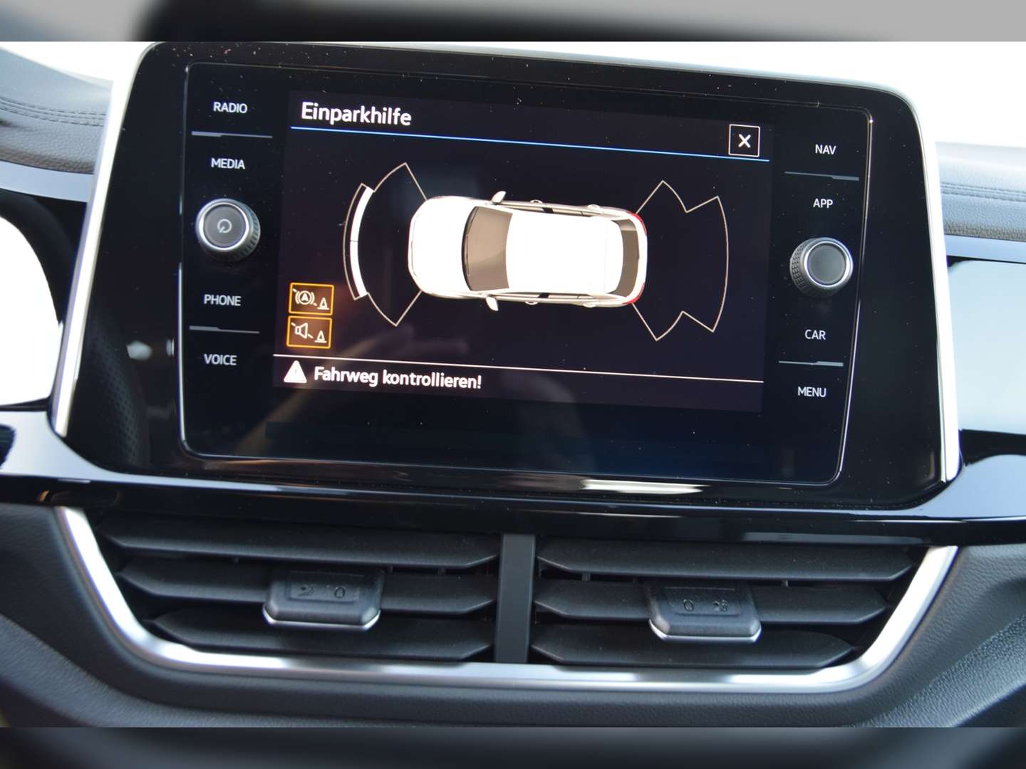 Volkswagen T-Roc R-Line - 2022 - Joinsteer - #13