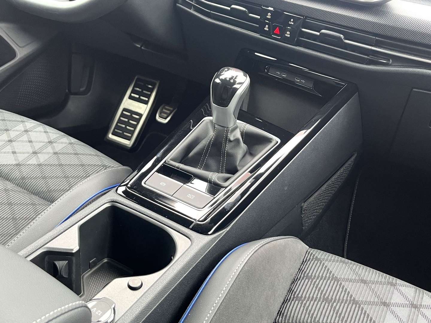 Volkswagen Golf R-Line - 2024 - Joinsteer - #6