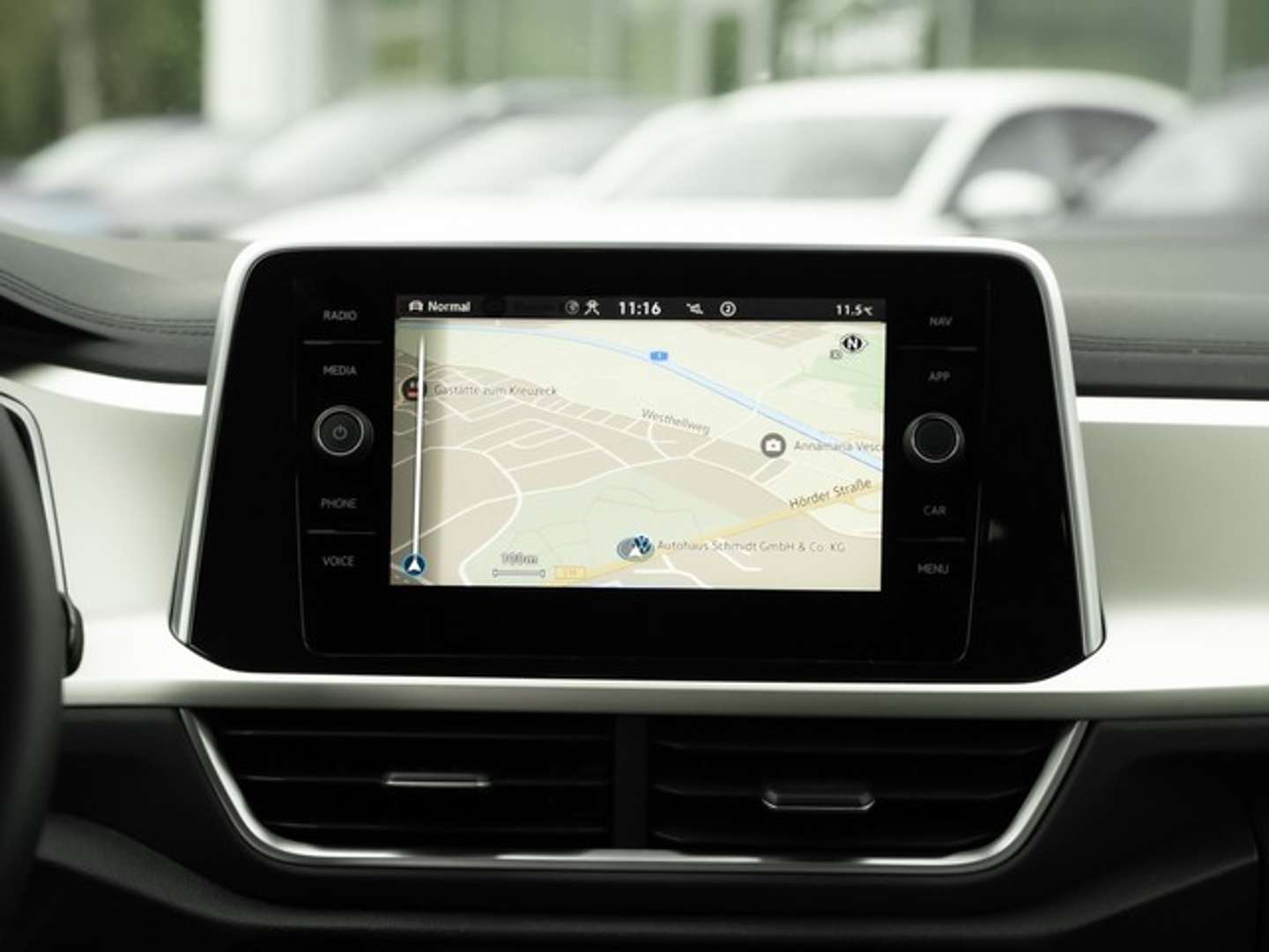 Volkswagen T-Roc TSI Move - 2023 - Joinsteer - #4