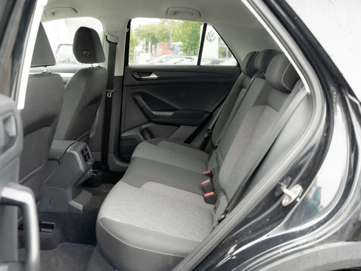 Volkswagen T-Roc TSI Move - 2023 - Joinsteer - #9