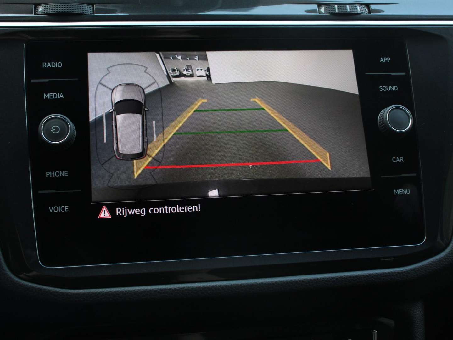 Volkswagen TIGUAN Comfortline - 2020 - Joinsteer - #3