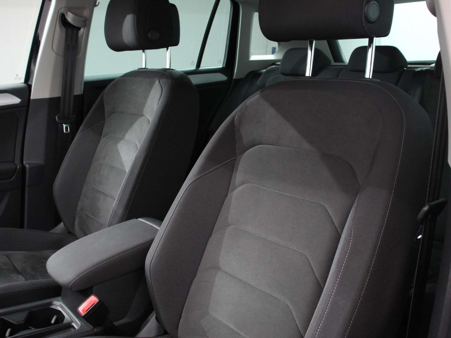 Volkswagen TIGUAN Comfortline - 2020 - Joinsteer - #9
