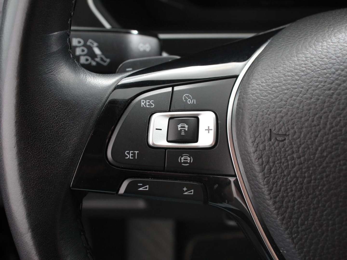 Volkswagen TIGUAN Comfortline - 2020 - Joinsteer - #14