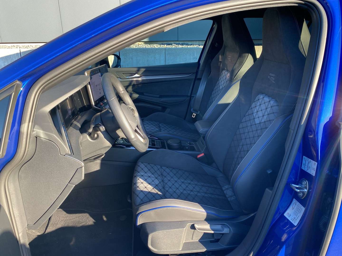 Volkswagen Golf R-Line - 2024 - Joinsteer - #5