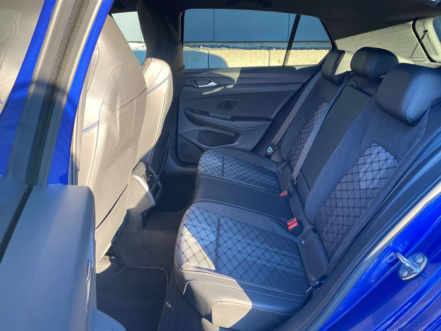 Volkswagen Golf R-Line - 2024 - Joinsteer - #6