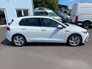 Volkswagen Golf GTI — photo 8