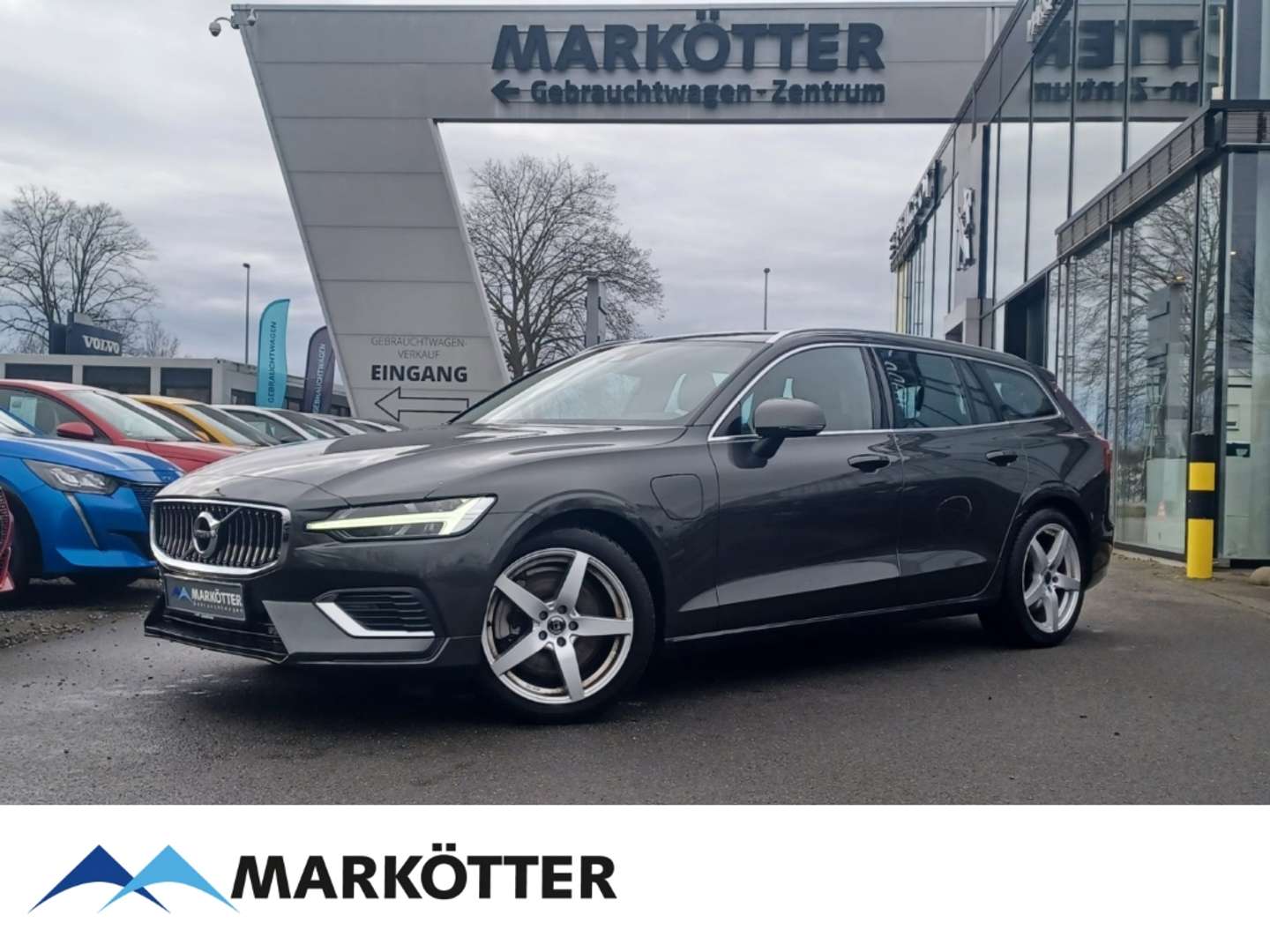 Volvo V60 Core T6 AWD Recharge - 2022 - Joinsteer - #1