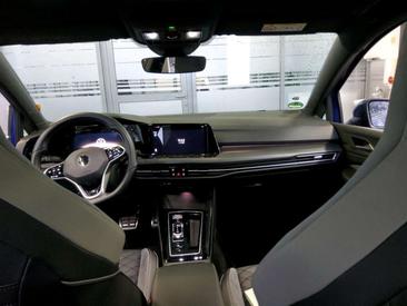 Volkswagen Golf 4Motion R-Line — photo 6