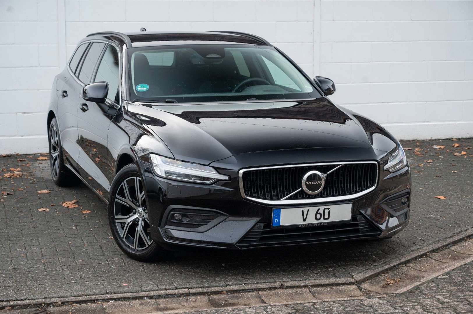 Volvo V60 B4 Benzin Core - 2022 - Joinsteer - #1
