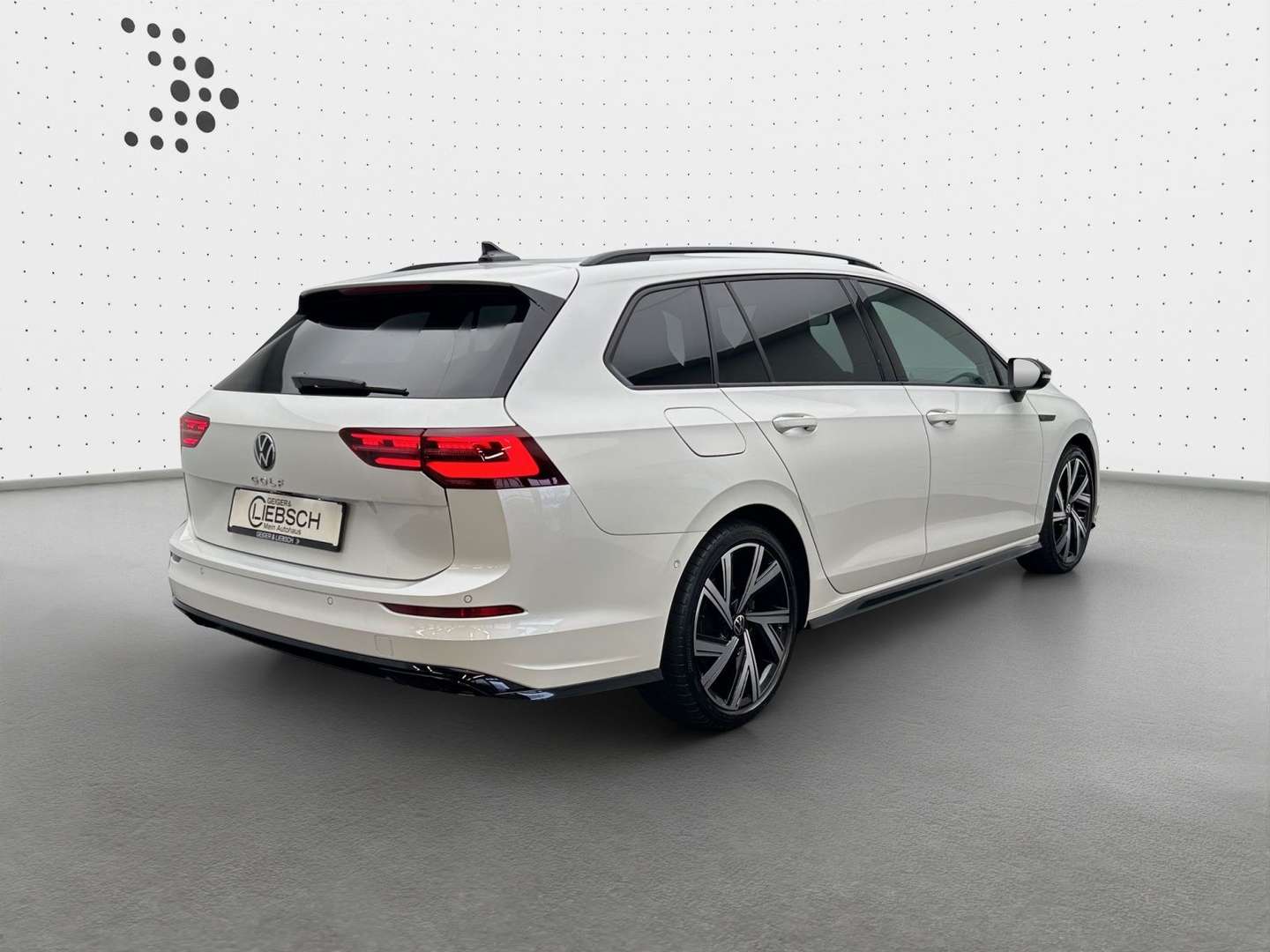 Volkswagen Golf Variant TSI R-Line - 2022 - Joinsteer - #1