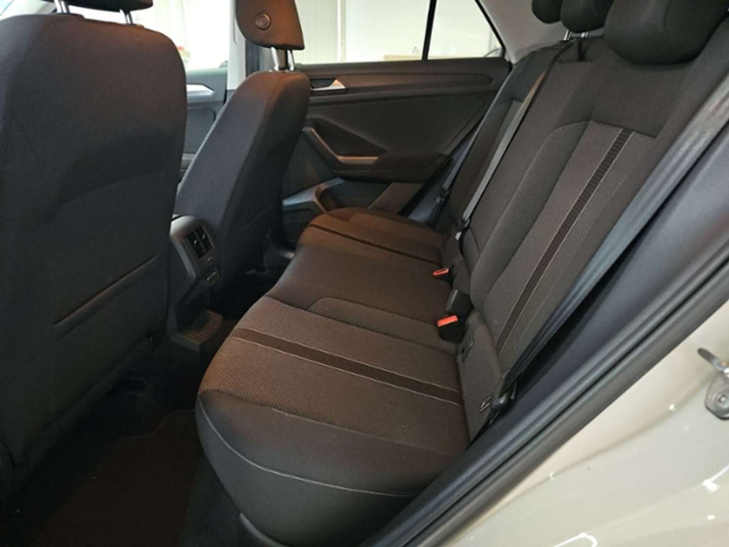 Volkswagen T-Roc Life - 2024 - Joinsteer - #8