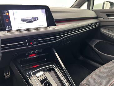 Volkswagen Golf GTI — photo 5