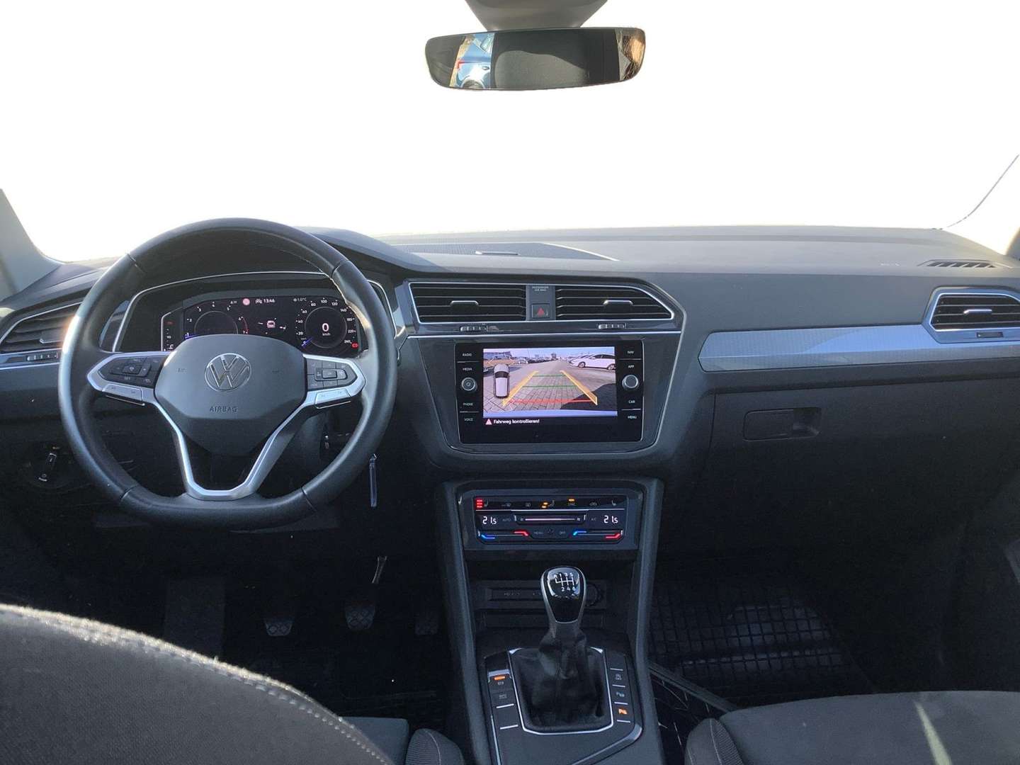 Volkswagen TIGUAN TSI Life - 2023 - Joinsteer - #9
