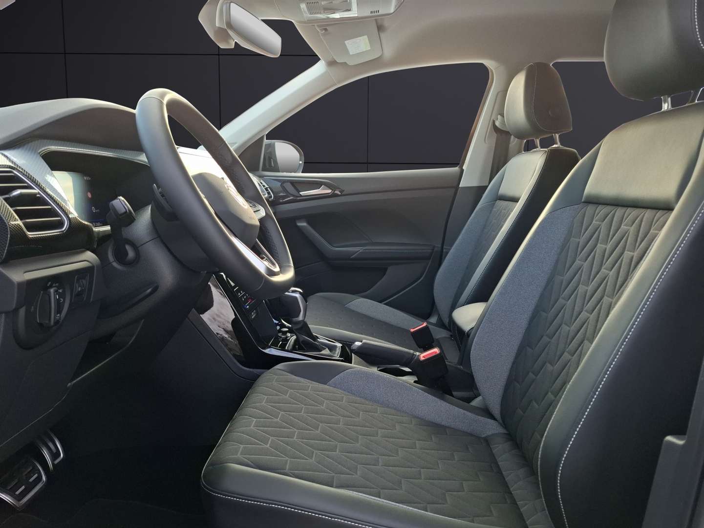 Volkswagen T-CROSS TSI Goal - 2025 - Joinsteer - #9