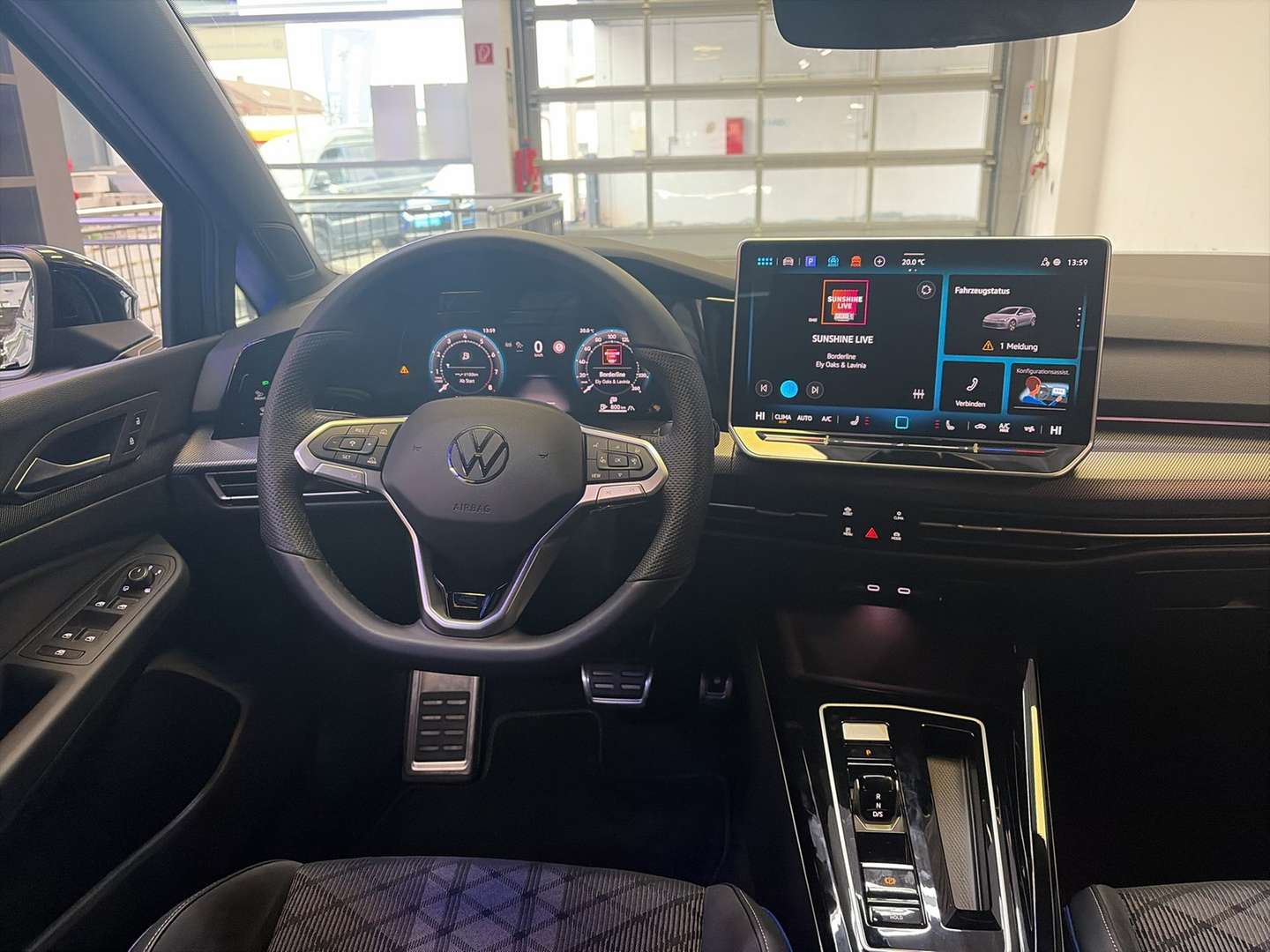 Volkswagen Golf TSI R-Line - 2025 - Joinsteer - #11