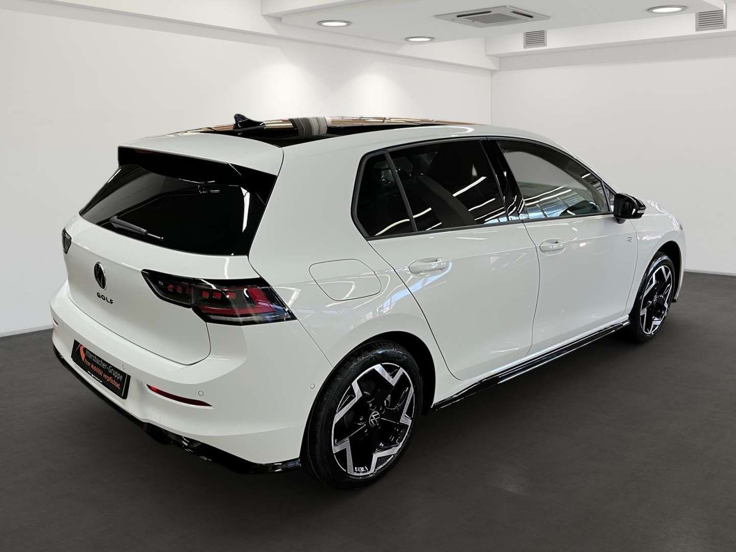 Volkswagen Golf R-Line - 2026 - Joinsteer - #4